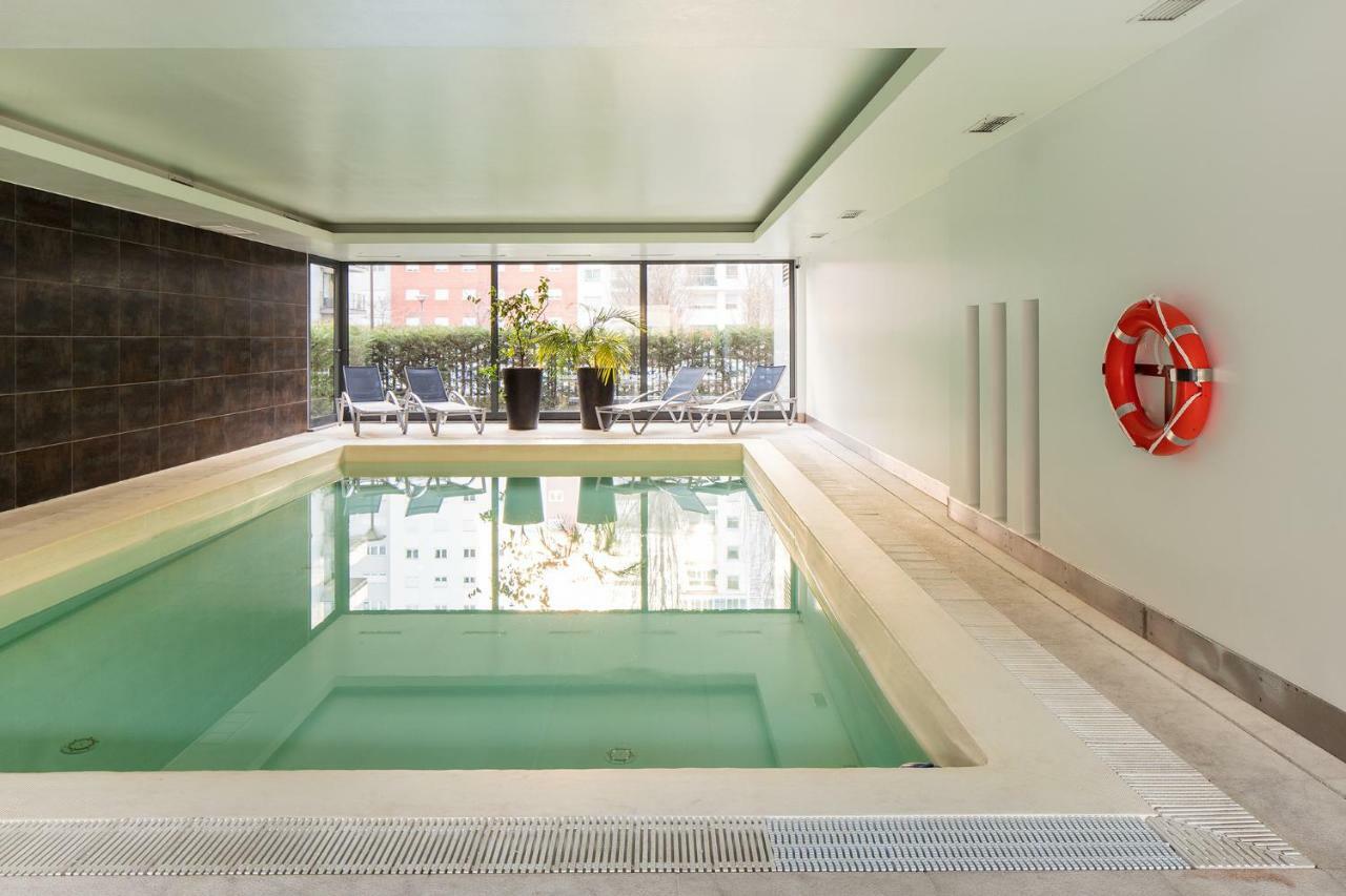 Skyscraper Riverview Lisbon With Indoor Pool المظهر الخارجي الصورة